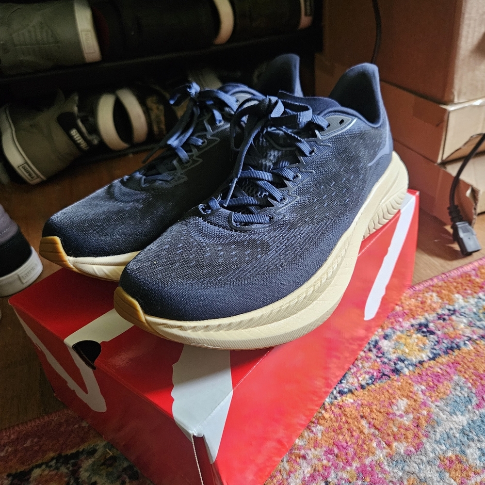 Hoka Mach 6 | Navy, Size 11D